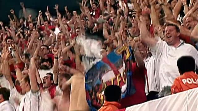 Shakira - Waka Waka (This Time For Africa) (The Official 2010 FIFA World Cup™ Song)