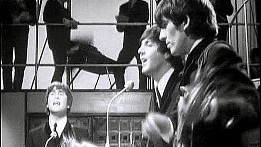 The Beatles - Can't Buy Me Love (London, 1964)