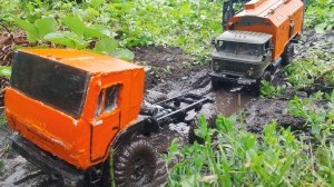 Газ 66 против КамАЗа на бездорожье  . RC модели на радиоуправлении