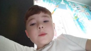 Полю лицо пожалуйста подпишитесь за такое