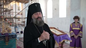 Архиерейское богослужение в день Изнесения Честных Древ Животворящего Креста Господня и крестный ход