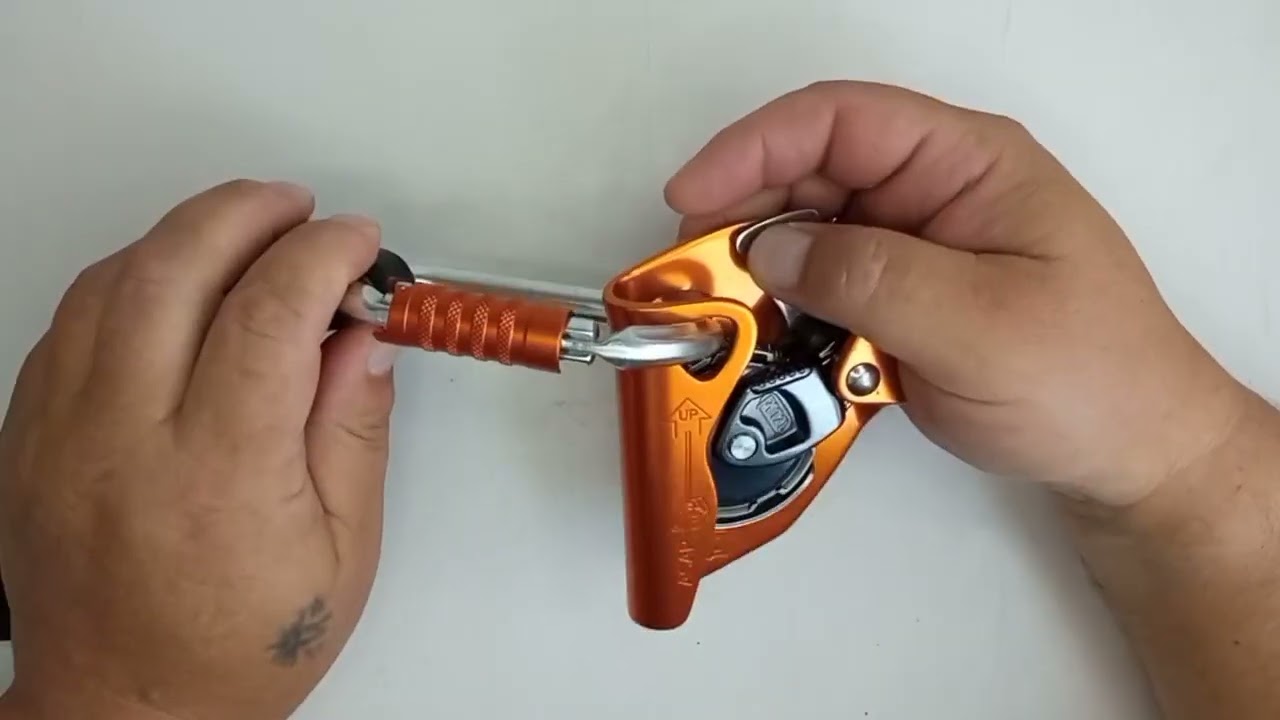 Комплект страховочного снаряжения Petzl