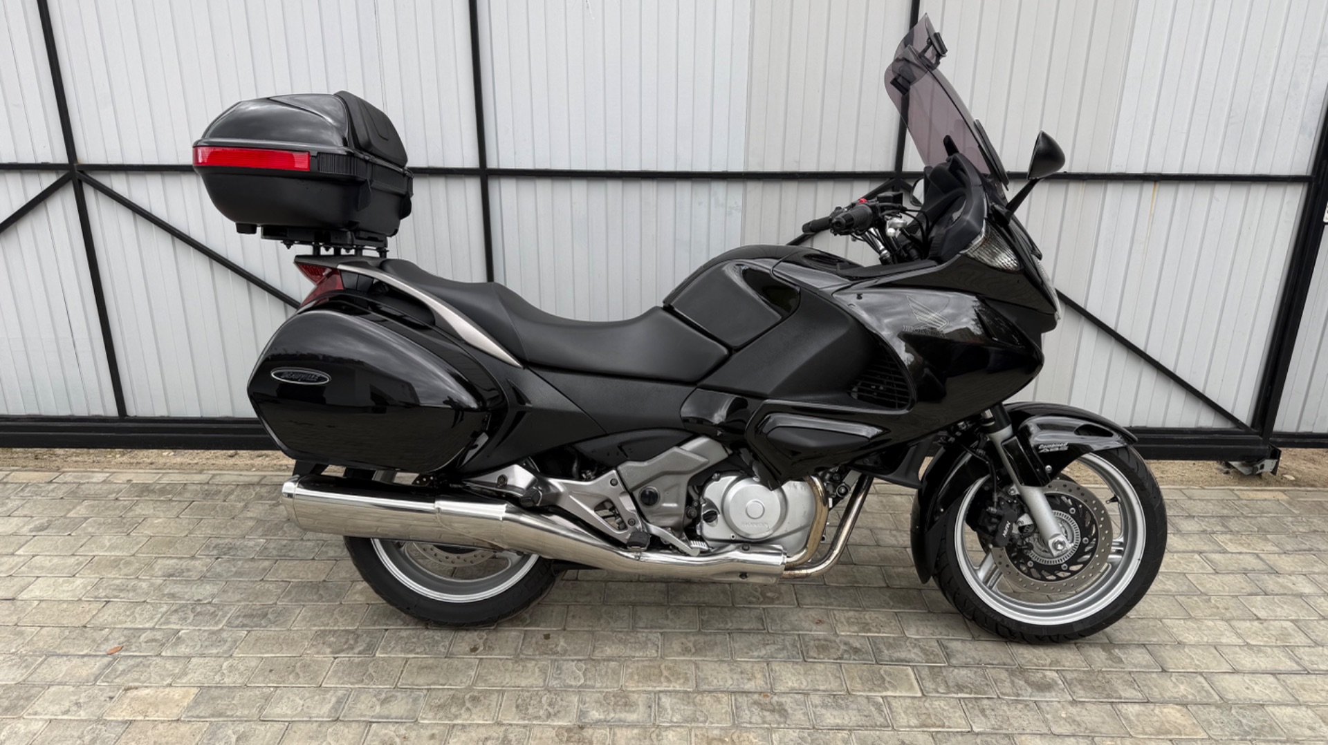 Обзор мотоцикла Honda Nt700v, 2007год. По вопросам 89262862924( Wa, Tg)