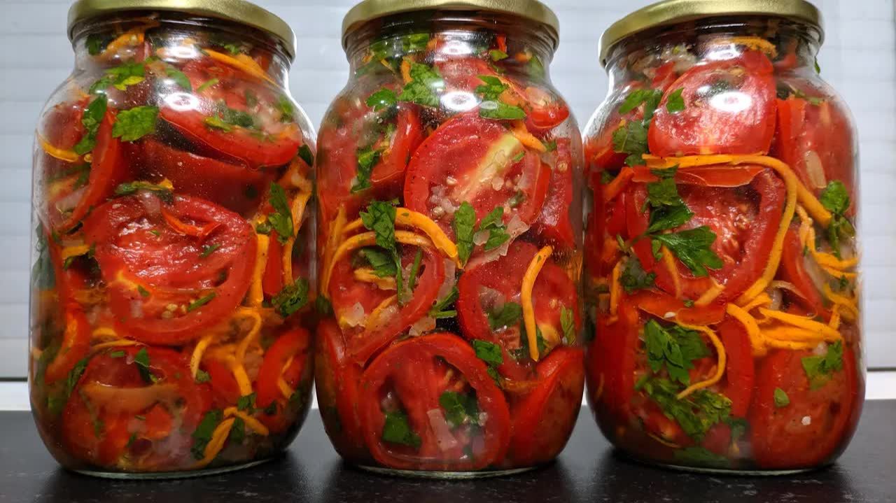 ПОМИДОРЫ ПО-КОРЕЙСКИ самый вкусный рецепт! Помидоры на зиму пальчики оближешь! Супер закуска!