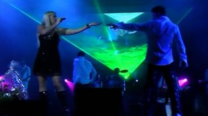 Наталия Гулькина - Без любви (live 2008)