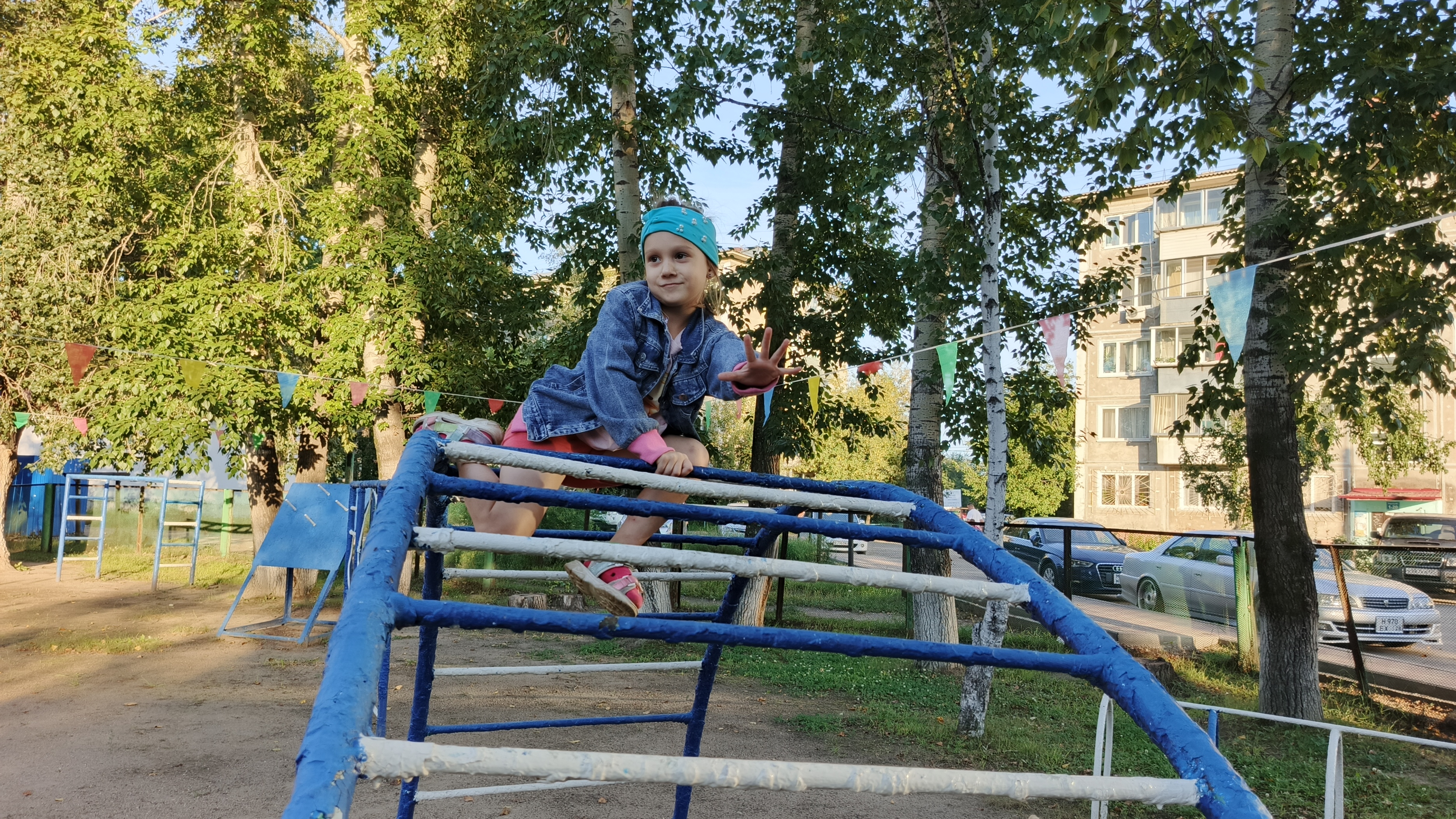 Берет любую высоту и разводит маму Генерал рулит VLOG