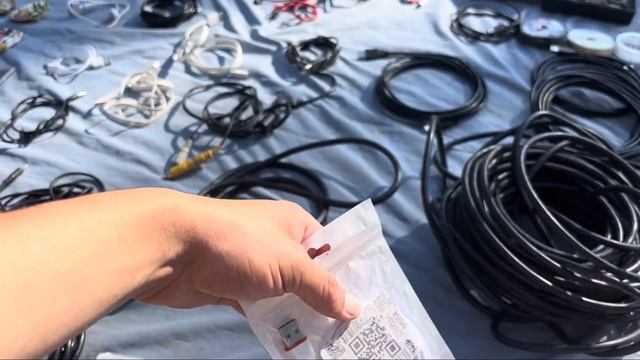 АЙПАДЫ ЗА КОПЕЙКИ! Техника на барахолке - купил на рынке, продал на Авито