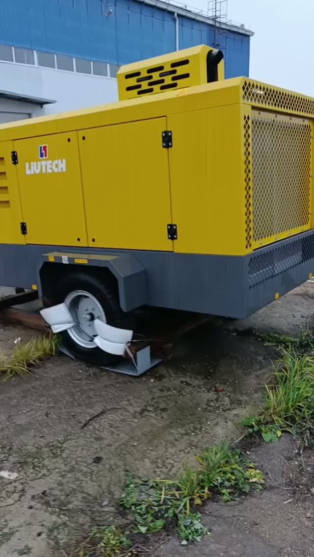 LIUTECH LUY120-12 — передвижной дизельный винтовой компрессор на 12 м³/мин и 12 бар