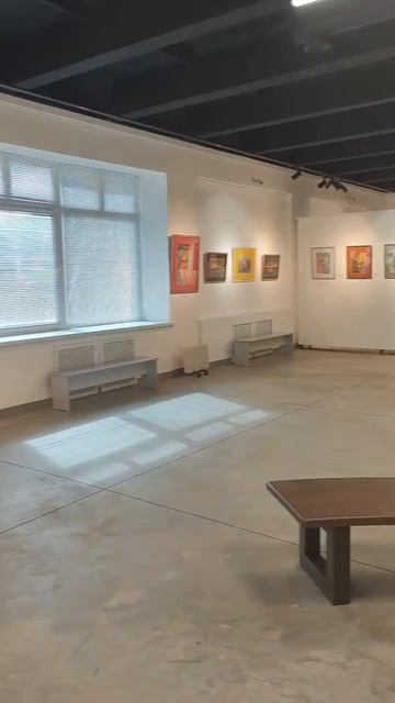 На персональной выставке Михаила Андреева