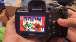 12-Year-Old Kick Plays DOOM on a Canon 550D Camera?!
