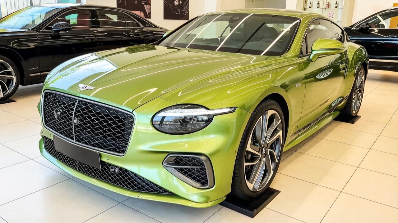 Bentley Continental GT Speed First Edition 2026 года с гибридным двигатель V8. Обзор автомобилей