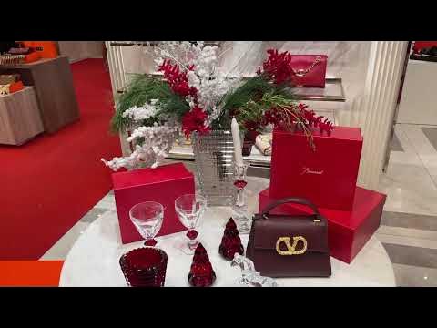 A Review Of TsUM Clothing And Footwear. What The Rich Buy At TsUM And For How Much.