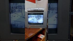 Подготовка к коллективному просмотру фильма в моем музее