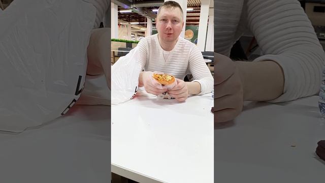 Кушаю мини шаурму