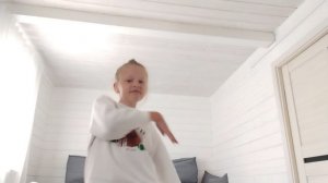 танцуй коротенький танец но сложный