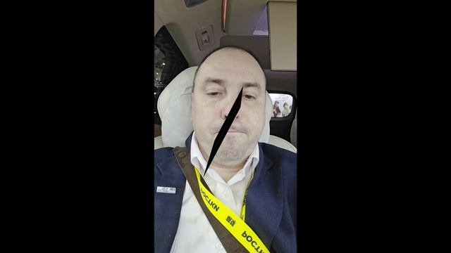 VOYAH Taishan Китайский флагманский гибридный кроссовер Международный форум РОСТКИ Россия и Китай