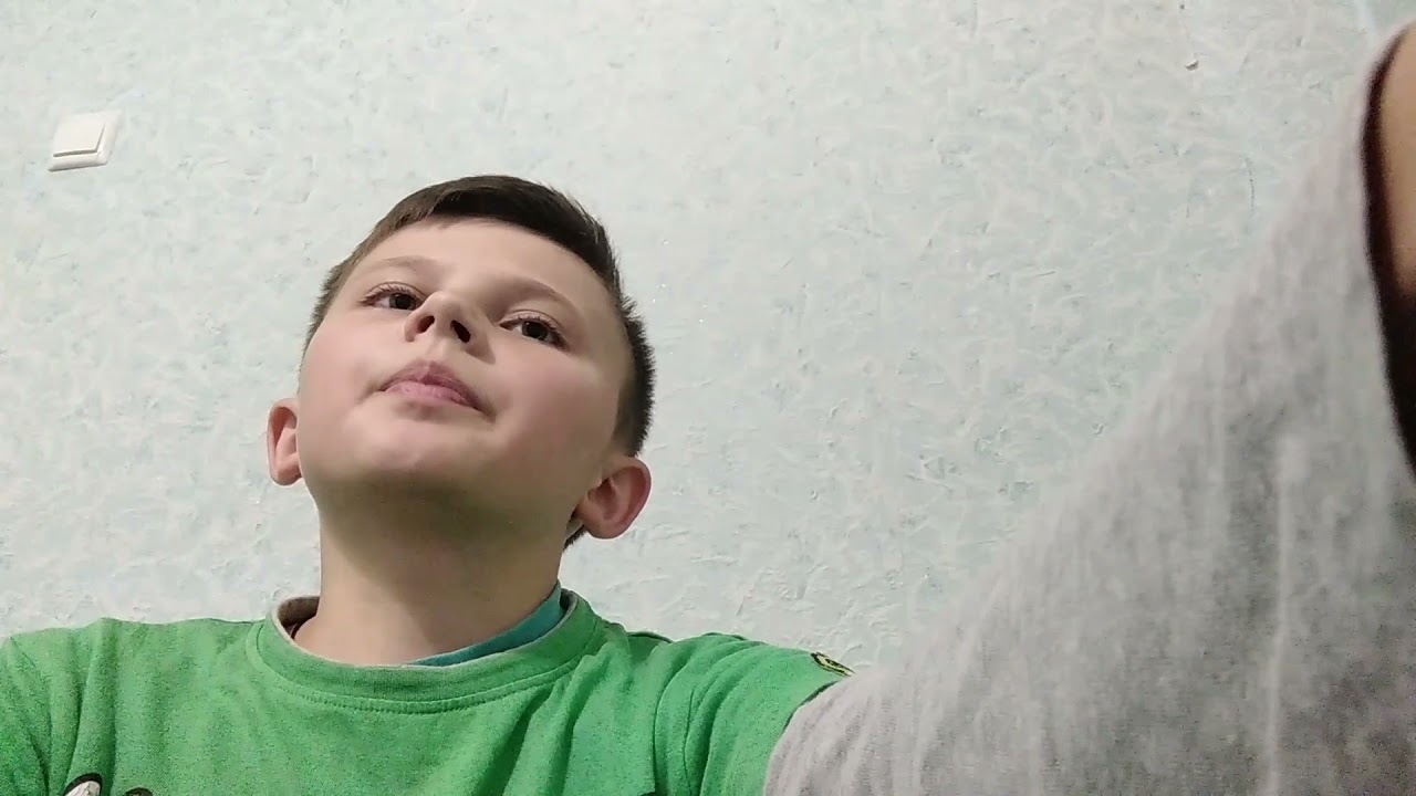 Стоит ли монтировать видео в кап куте раскажет Фестикс
