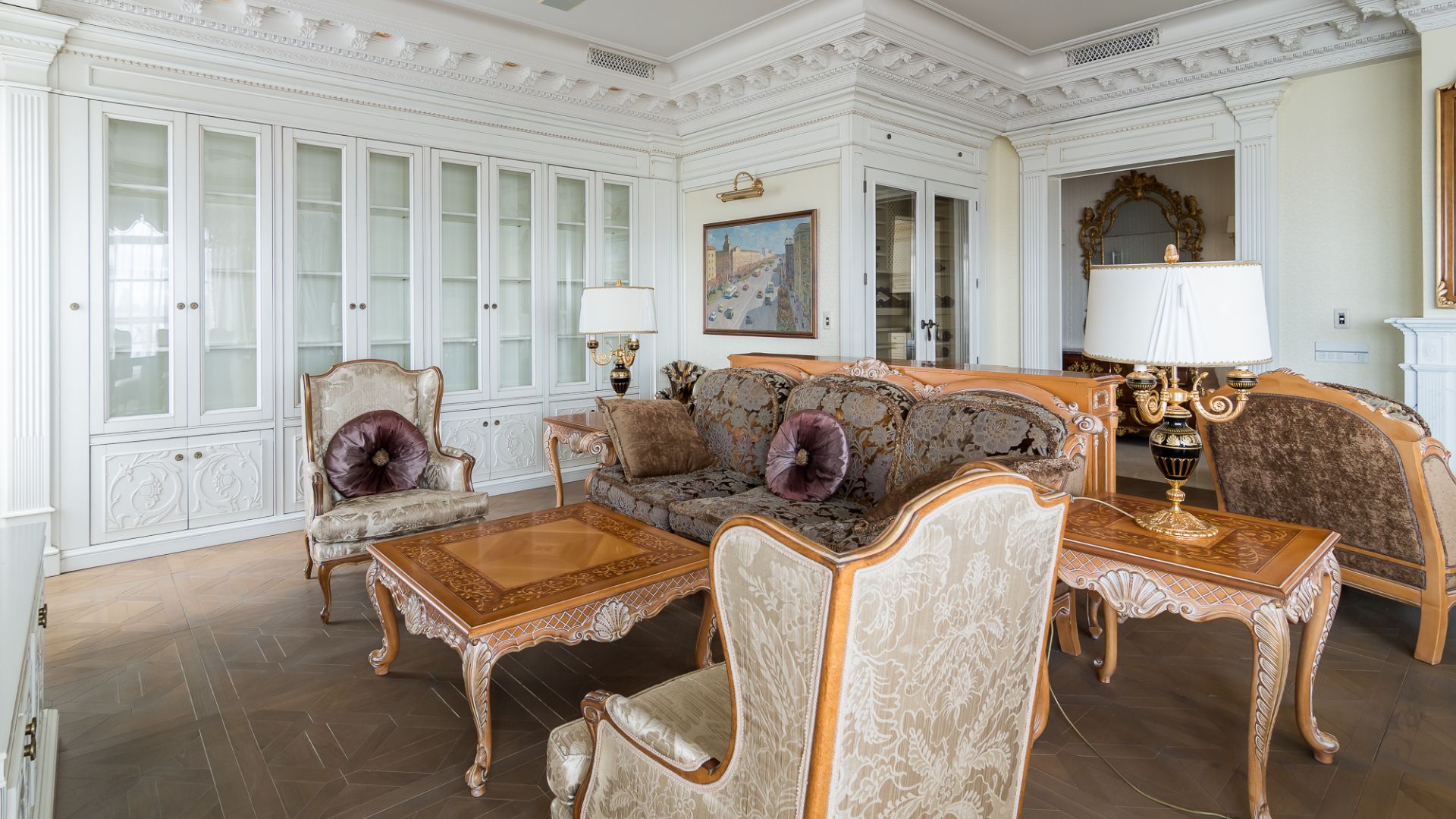 Представительская просторная квартира! Аренда 5-комнатной квартиры, 220 м² (ID 47868)