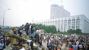 «Лебединое озеро» и танки на улицах Москвы: 35 лет назад начался путч ГКЧП