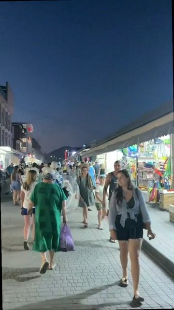 Атмосфера Судака в районе Аквапарка 👍