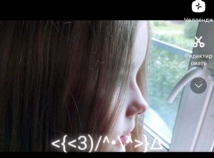 :﹥
