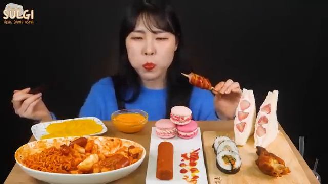 ASMR Мукбанг