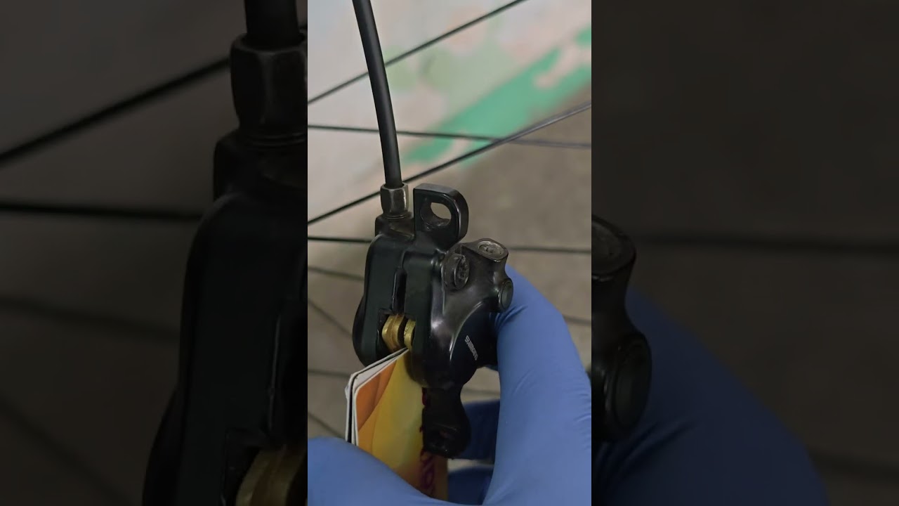 Замена колодок Shimano MT-200