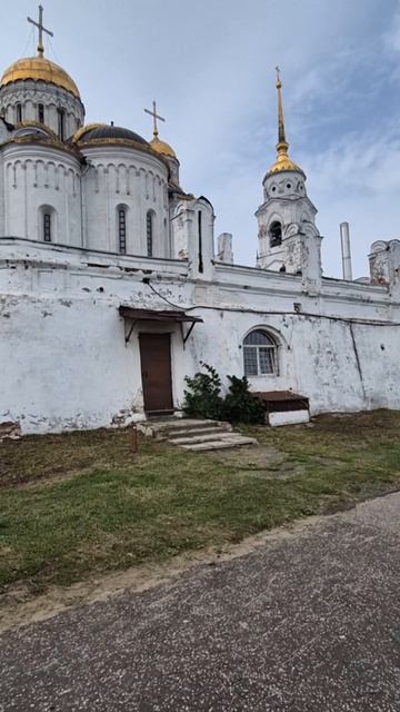Успенский собор Владимир мощи Александра Невского Фрески Андрея Рублева Наша Родина Россия красота