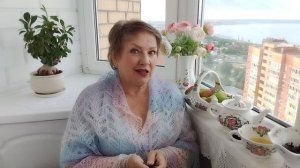 Кто-то -прожектор, а кто-то - свеча...
