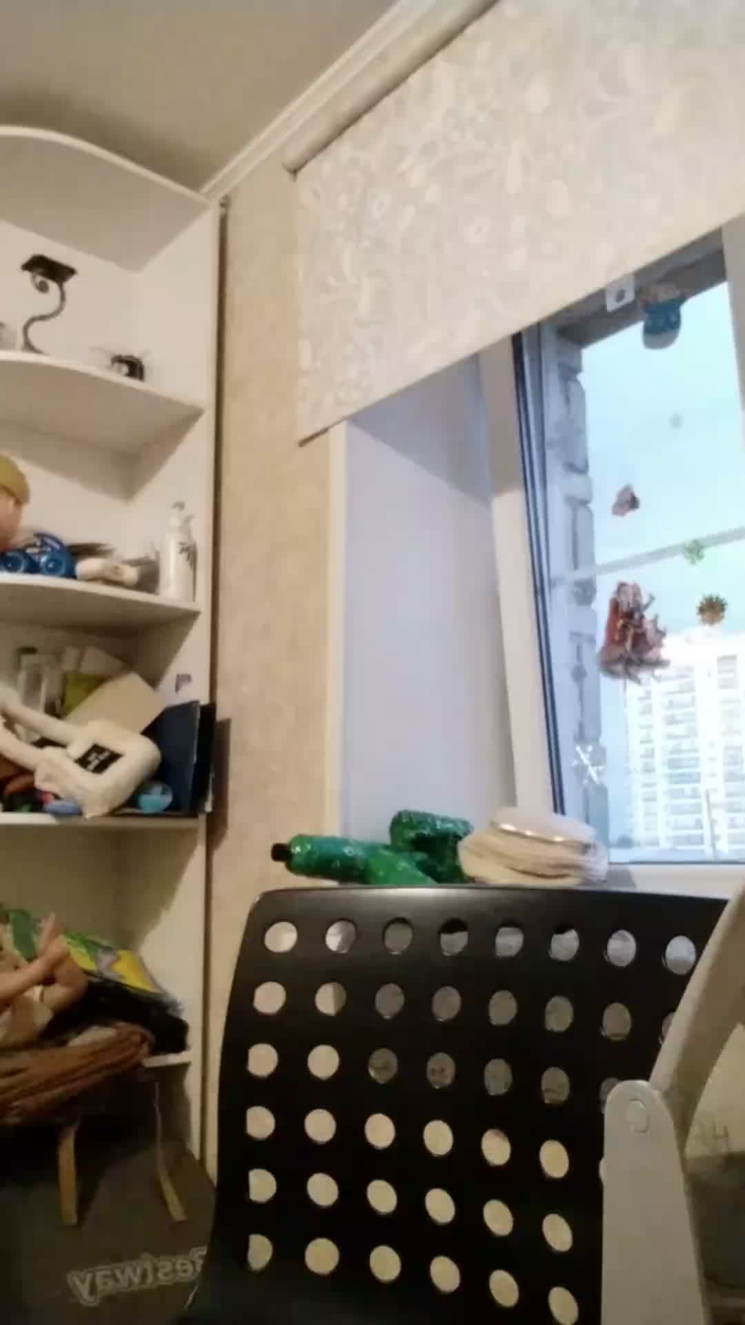 поля