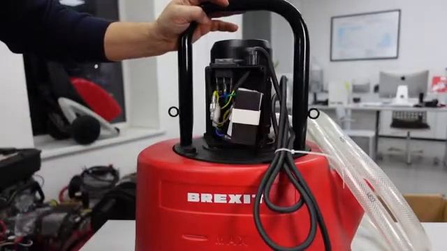 Насос для промывки теплообменников Brexit BrexDecal 1800 | Www.tool-tech.ru