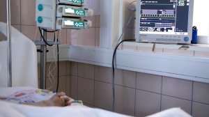 Двухлетнего мальчика с редким диагнозом спасли сургутские врачи