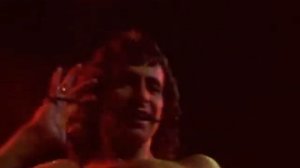 DC - Dog Eat Dog (Apollo Theatre, Glasgow, April 1978)