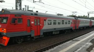 Обухово - платформа пригородной электрички и метро. Ленинград (Санкт-Петербург) Фрагмент 2
