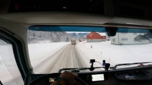Дальнобой в Норвегии: Длинная заснеженная дорога