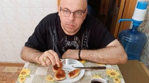 Мукбанг. Пирожки с картошкой и яйцом и кофе. Загадки Египта, «гробница Серой матери».