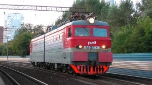 ВЛ11-583 следует резервом через о.п. Первомайская