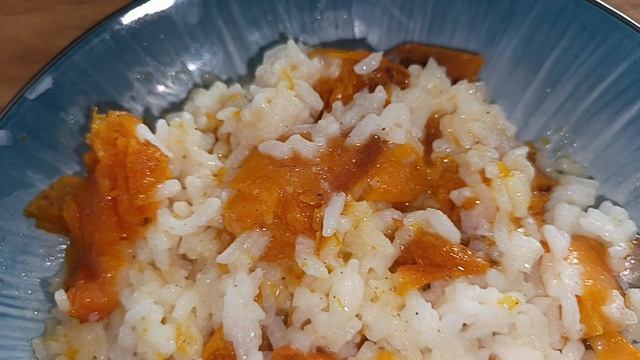 Прекрасное настроение!Вкусная каша с тыквой запечённой!