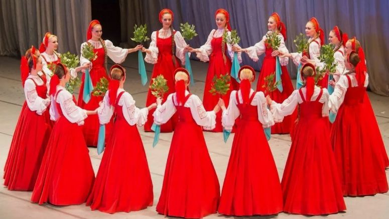 Танцевальное настроение. Идея и монтаж Татьяны Пантелеевой.