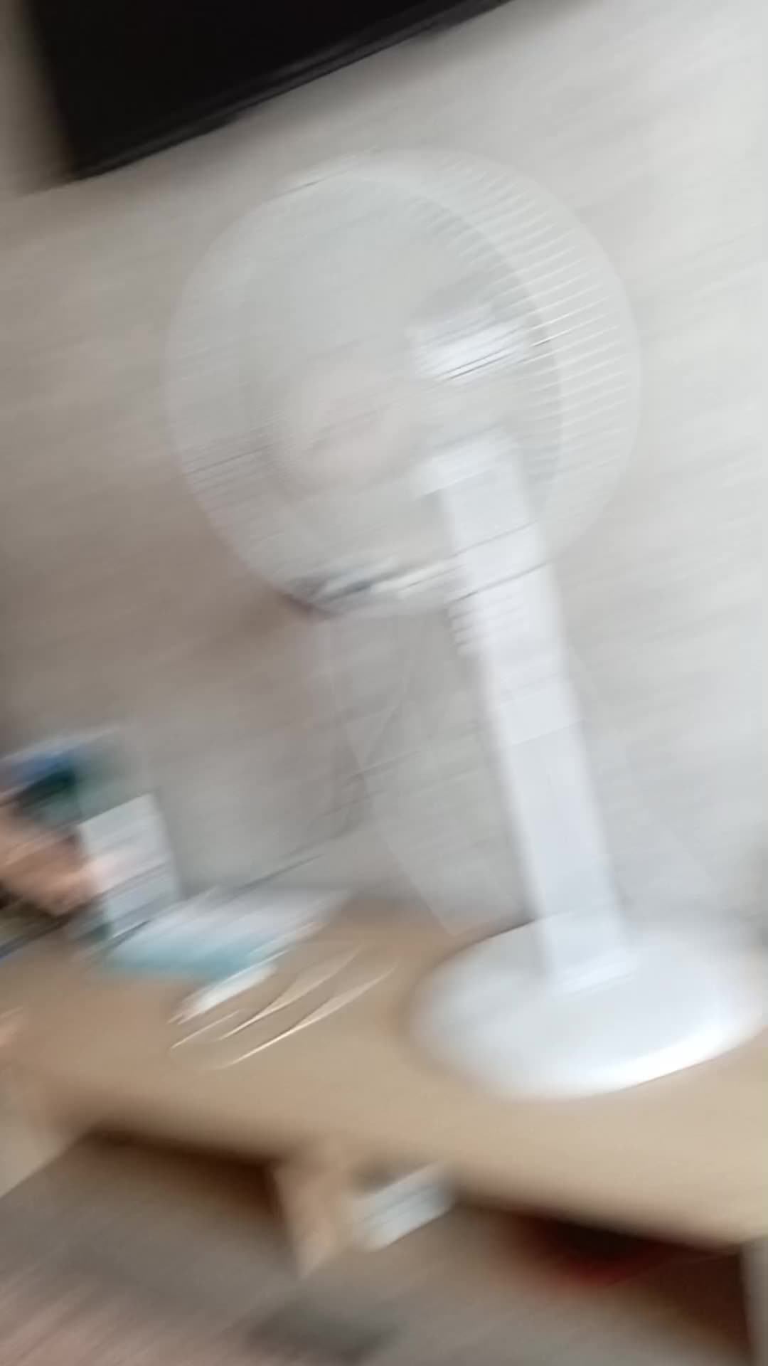 676767