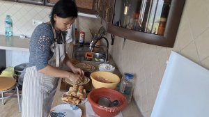 Собираем чемоданы на море /Готовлю блинчики