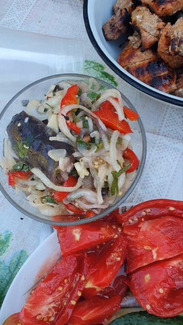 Вкуснота готова, все к столу😋