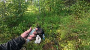 Рыбалка на поплавочную удочку, клёв как на чёрных камнях.