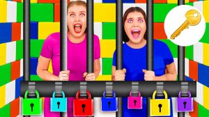 Побег из Комнаты Челлендж _ Смешные Моменты