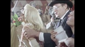 Christina Aguilera-- Hurt