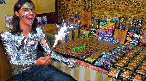 ✅Что если взорвать 1000 ПЕТАРД в ПОМЕЩЕНИИ !?!