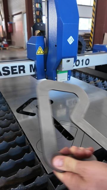 Креативим на лазерном станке для резки металла LASER MASTER 2010 с источником RAYCUS 1500Вт✅