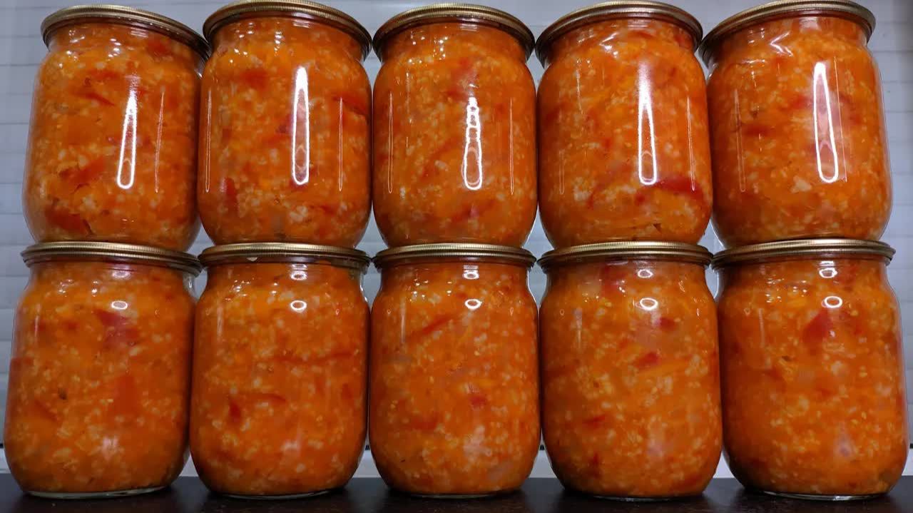 Баночку открываю и все сыты. Салат с Рисом 