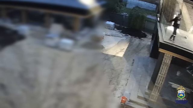 В Тюмени полицейские вычислили вора, похитившего семь телевизоров из строящегося дома
