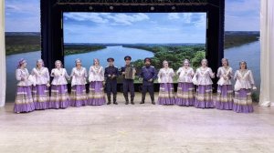 Народный-хор-казачьей-песни-_Лазоревая-степь_